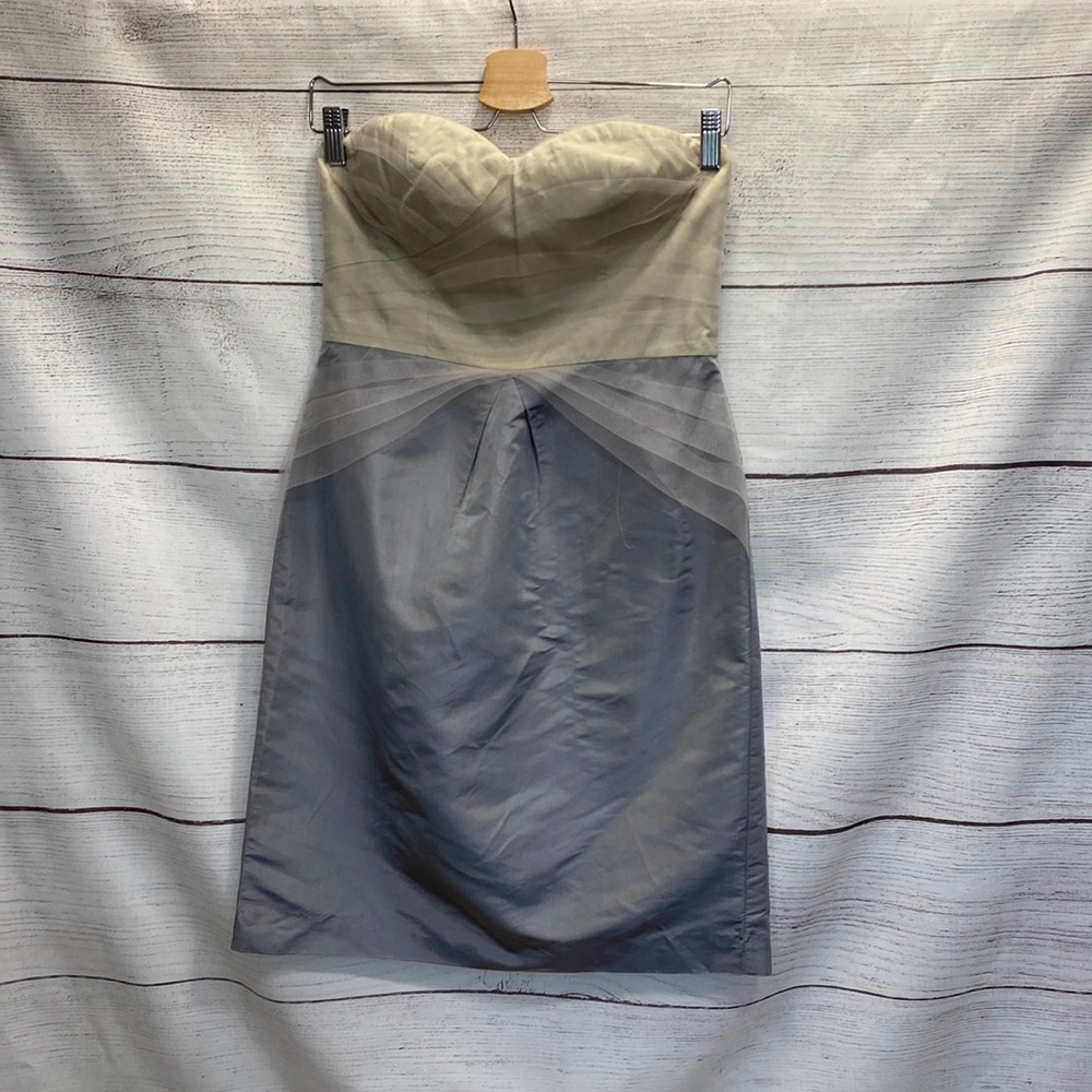 NEW NWT Gray 100% Silk strapless dress Banana Republic Size 4